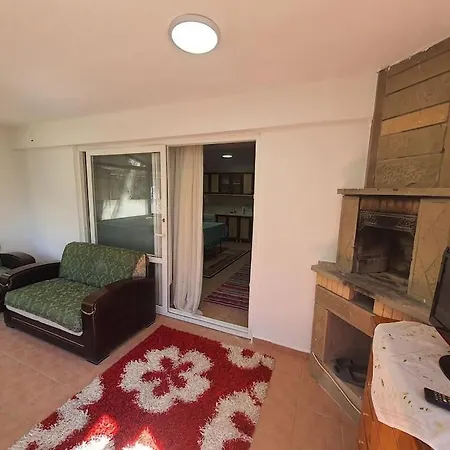 Kiralik Egenin Incisi Saros'ta Daire